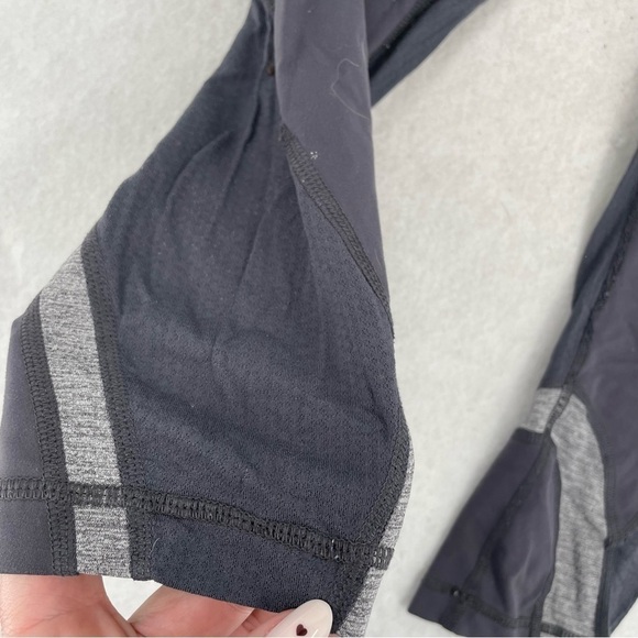 LULULEMON Women’s Inspire Crop II Gray Heathered Coal Lila Stripe size: 6 - Picture 7 of 13